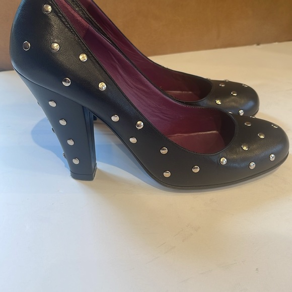 Marc Jacobs vintage round toe studded war bride pumps hardly worn 7.5 - Picture 3 of 7